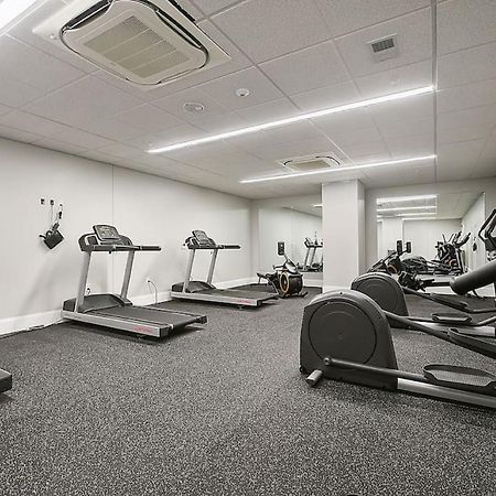Hostwise Stays - The Washington At Chatham - Free Parking, Private Gym, Skyline Views! 匹兹堡 外观 照片